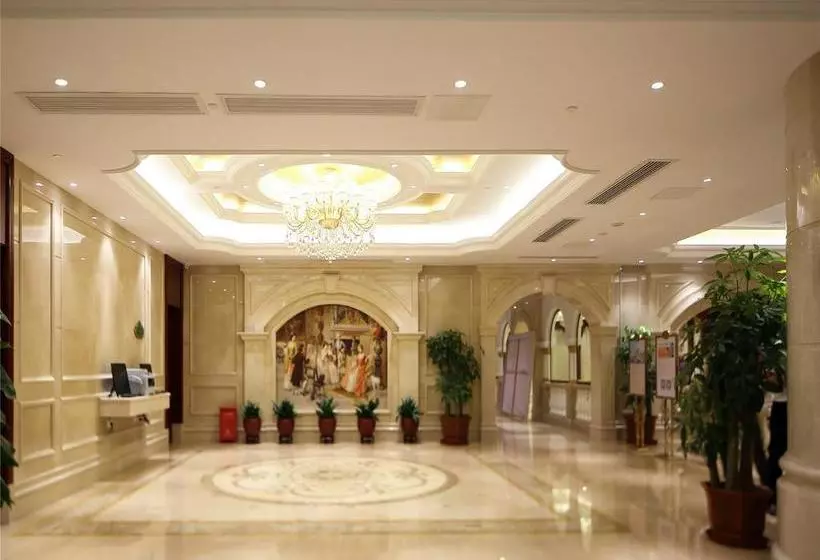 Vienna International Hotel Shenzhen Diwang South Bao An Road