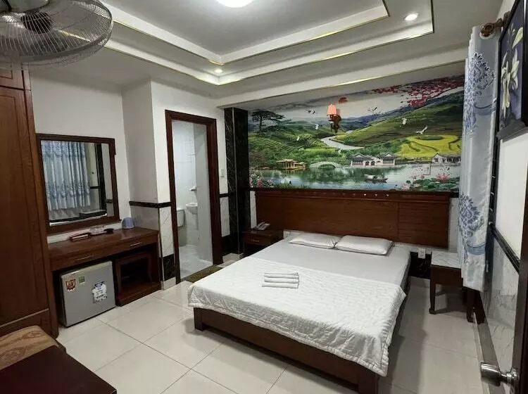 Hoang Thien Loc Sg Hotel   By Bay Luxury
