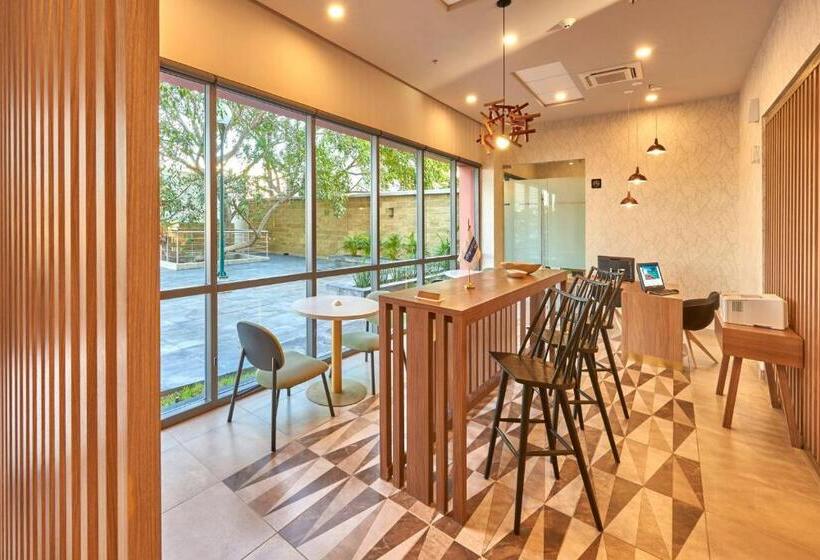 هتل City Express Plus By Marriott Puerto Vallarta