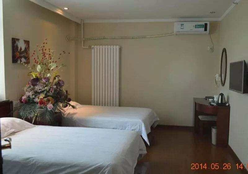 Hotelli Greentree Inn Beijing Changping Tiantongyuan East Taipingzhuang Road Express