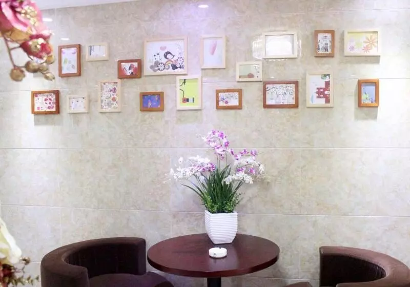 Hotelli Greentree Inn Shanghai Baoshan 128 Memorial Road Tonghe Road Shell