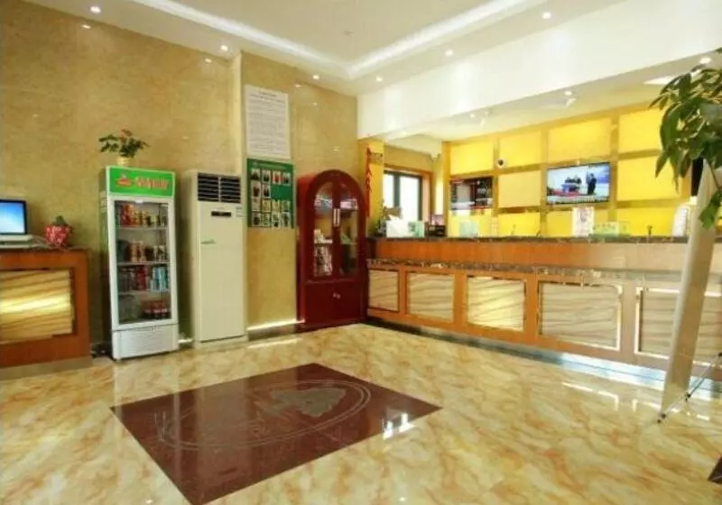 Hotelli Greentree Inn Shanghai Baoshan 128 Memorial Road Tonghe Road Shell