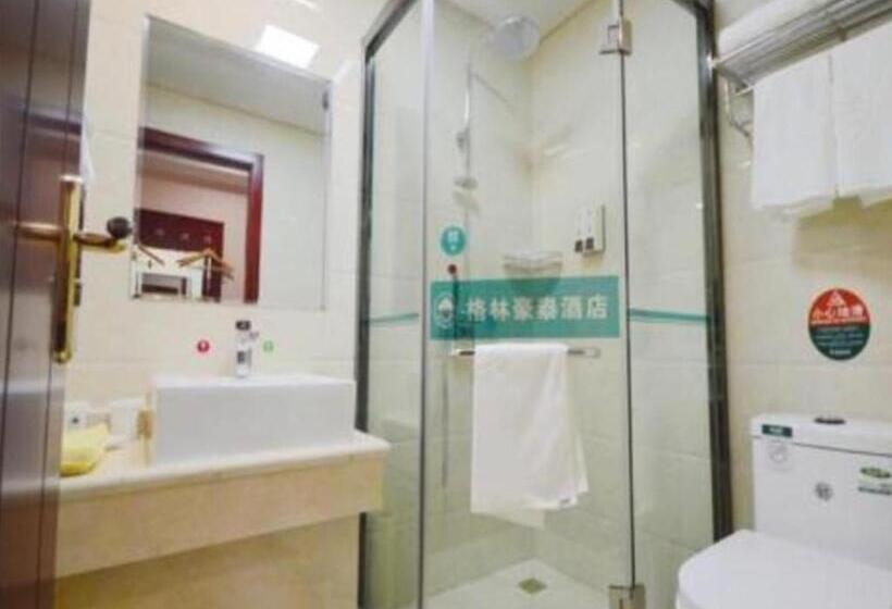 Hotel Greentree Inn Shanghai Minhang Zhuanqiao Subway Station East Zhuanxing Road Shell