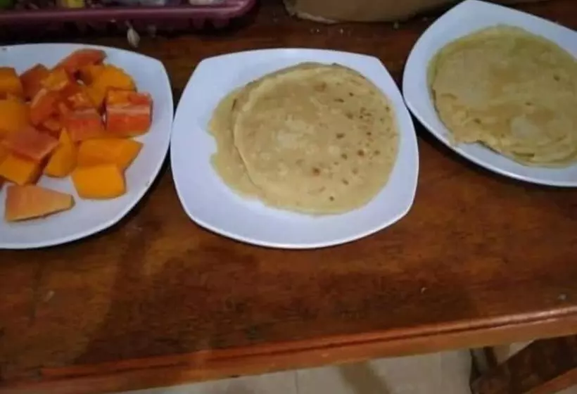 Retkeilymaja Nyang Ebay Surf Camp