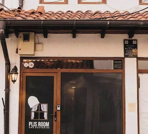 هاستل Plis Room   Old Bazaar