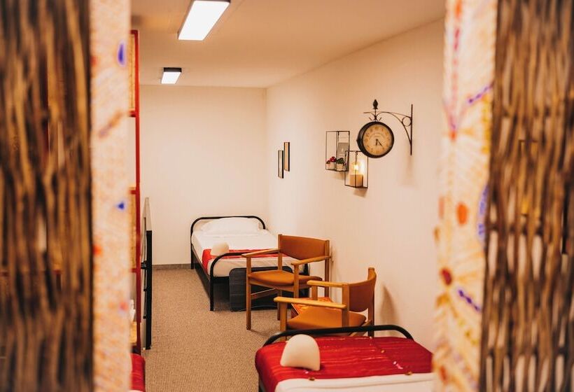 هاستل Plis Room Old Bazaar