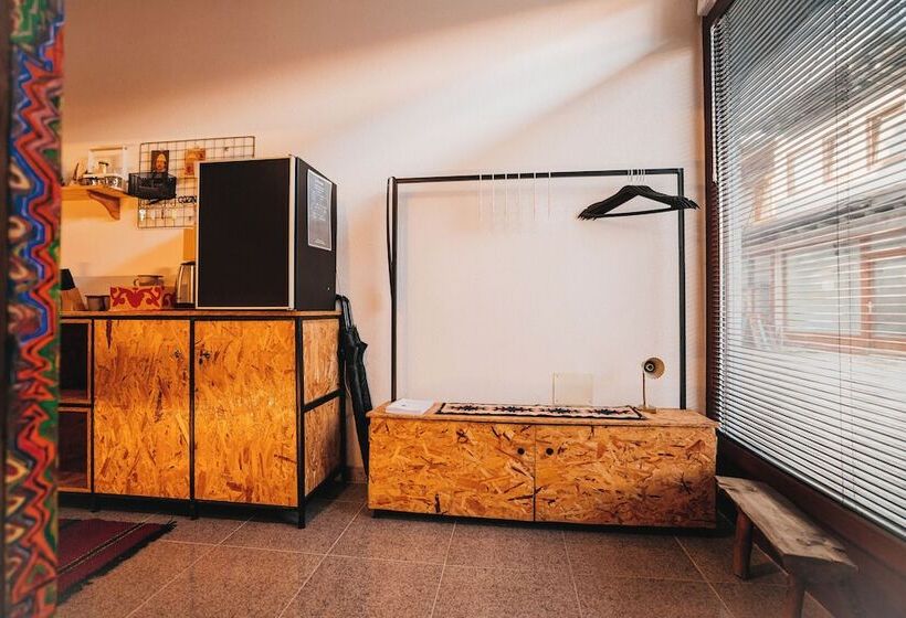 هاستل Plis Room Old Bazaar