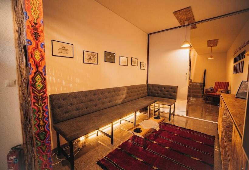 هاستل Plis Room Old Bazaar