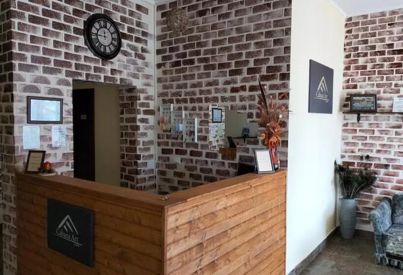 Hotelli Pensiunea Cabana Art