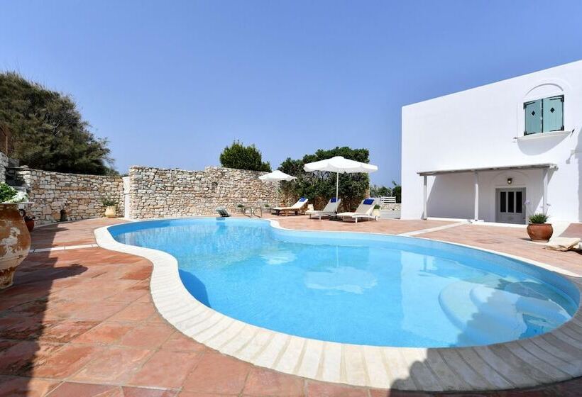 Anemolia Apartments With Pool