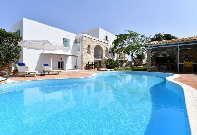 Anemolia Apartments With Pool