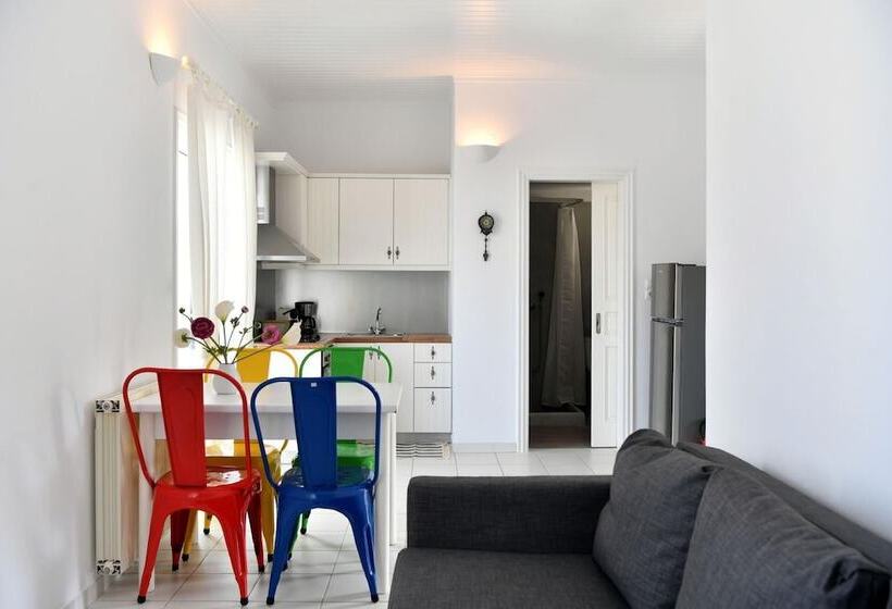 Anemolia Apartments With Pool