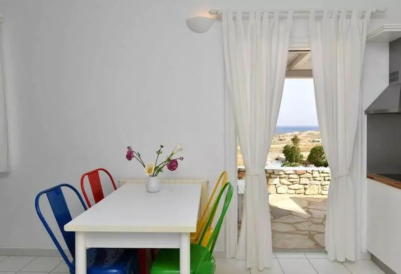 Anemolia Apartments With Pool