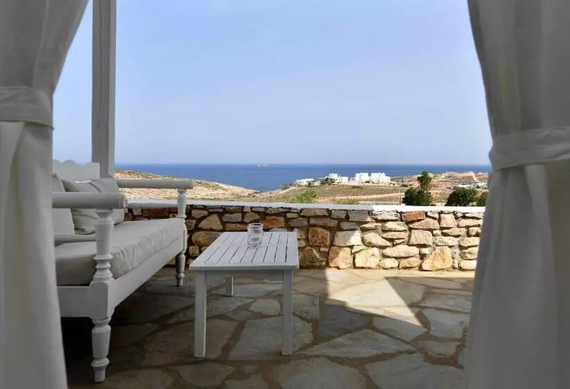 Anemolia Apartments With Pool