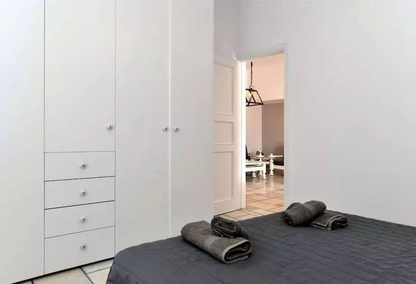 Anemolia Apartments With Pool