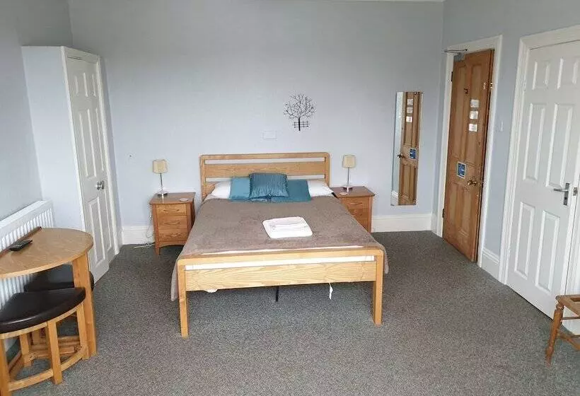 Aamiaismajoitus (B&B) Malin House