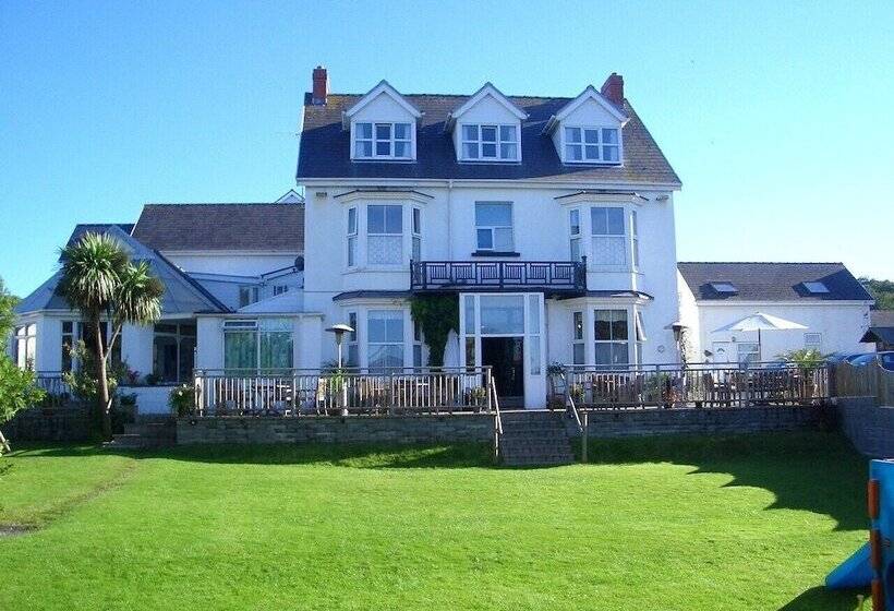 ベッドアンドブレックファースト Malin House