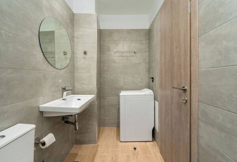 Отель Analiti Civita