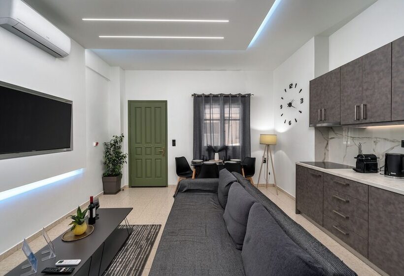 Отель Analiti Civita