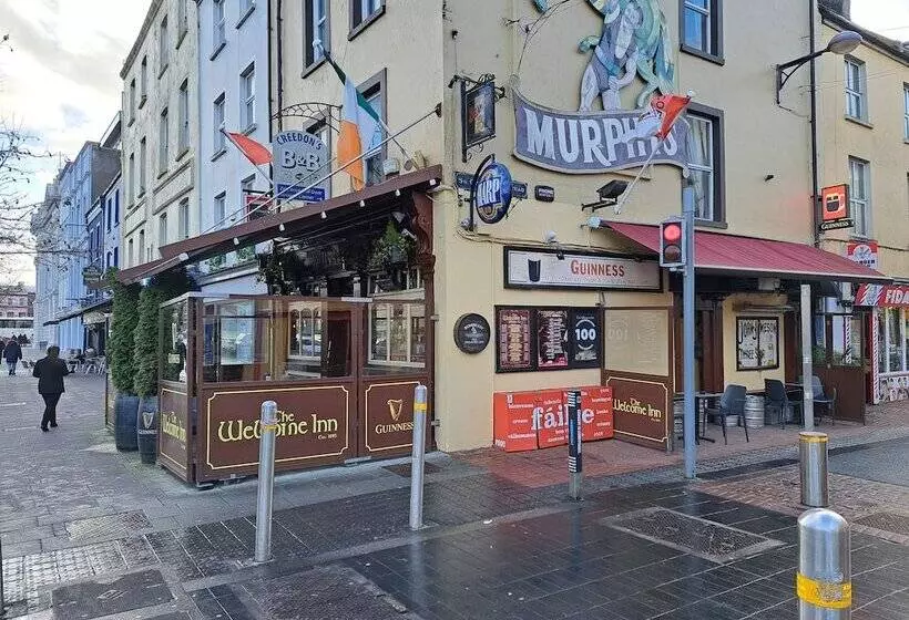 ホテル Creedons Traditional Welcome Accommodation