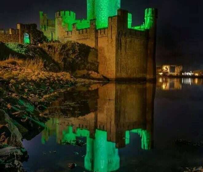 هتل Creedons Traditional Welcome Accommodation