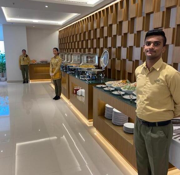 酒店 Dolphin Continental