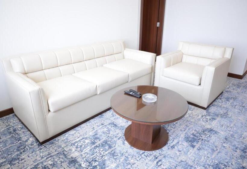 酒店 Dolphin Continental