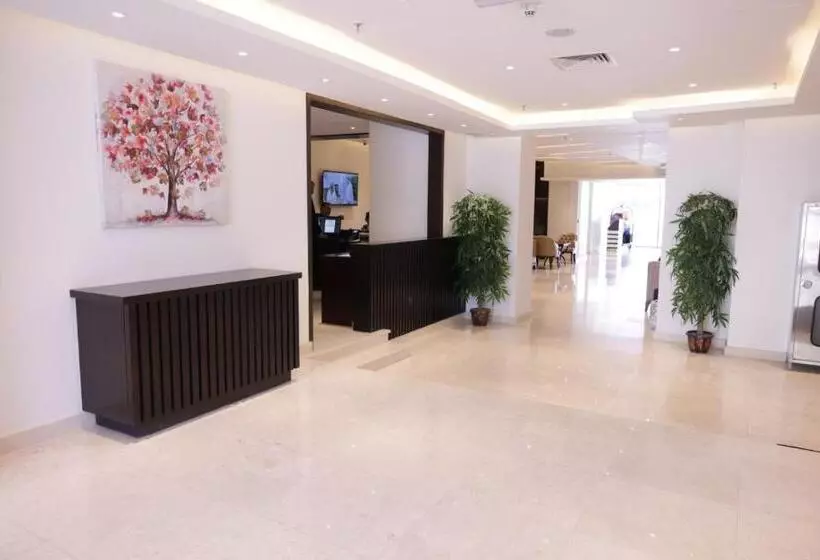 هتل Dolphin Continental