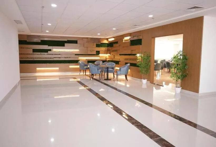 هتل Dolphin Continental