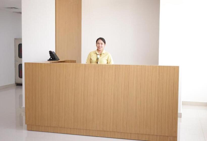 酒店 Dolphin Continental