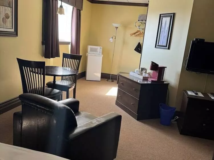 Hotelli La Porte De La Mauricie