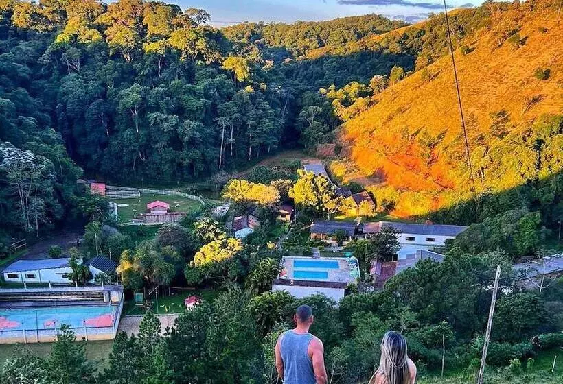 Maaseutuhotelli Fazenda Rancho Mineiro