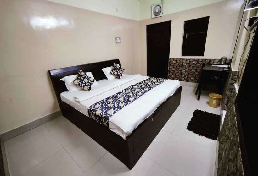 فندق Vrindavan Palace