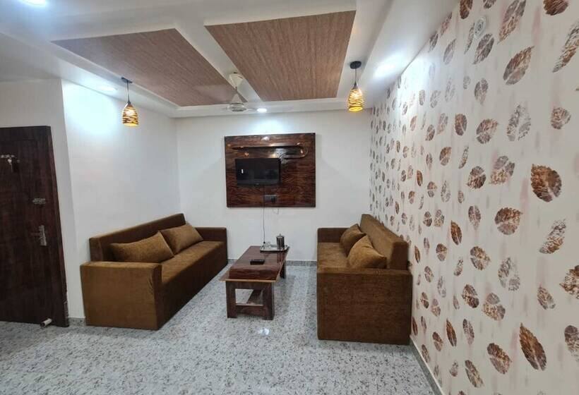 فندق Vrindavan Palace