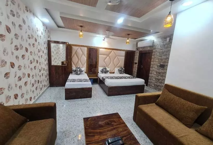 ホテル Vrindavan Palace