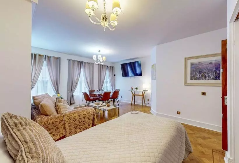 Park Lane Apartments Mayfair Collection