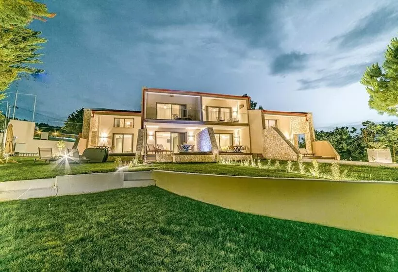 Pelagus Luxury Villas