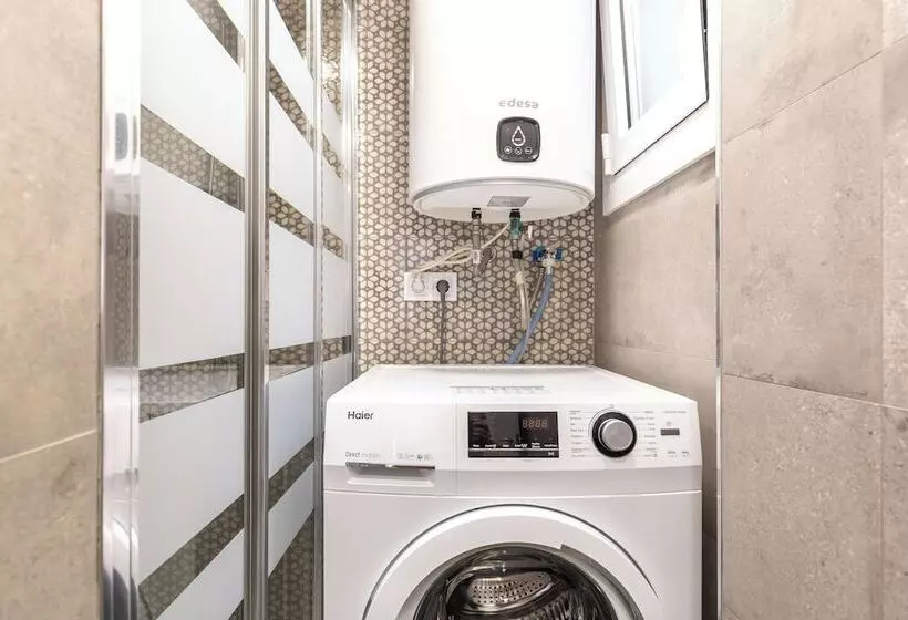 Picasso Suites Cornellá