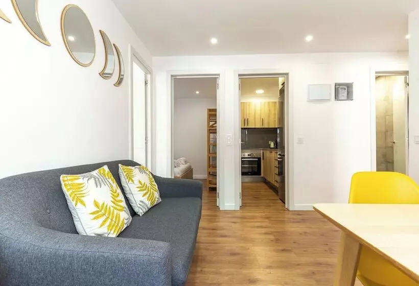 Picasso Suites Cornellá