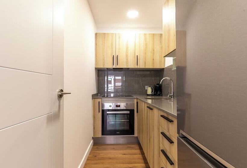 Picasso Suites Cornellá