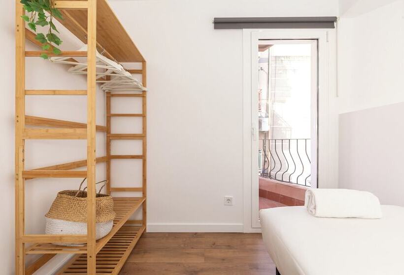 Picasso Suites Cornellá