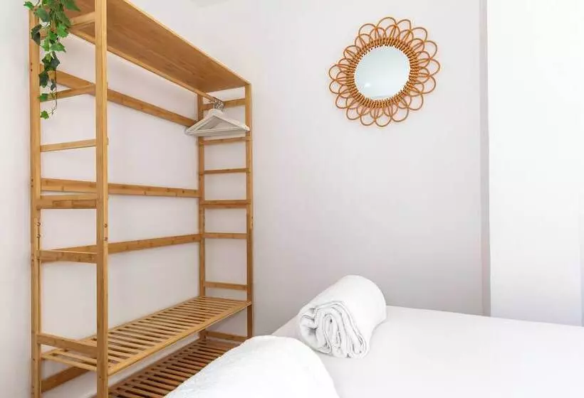 Picasso Suites Cornellá