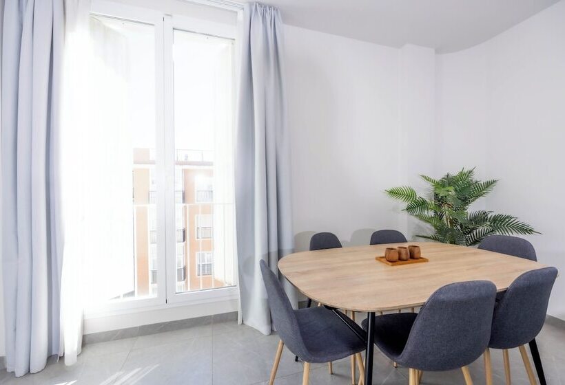 Apartamentos Turísticos Plaza Del Rey