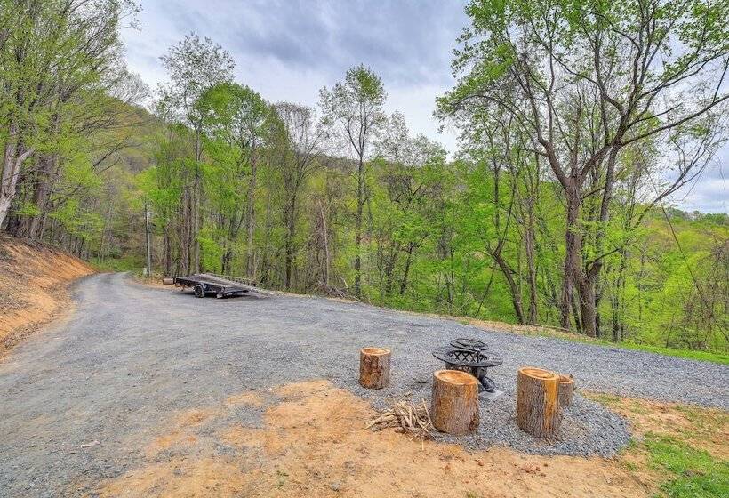 Ashe County Log Cabin: Mountain View Deck, Sauna