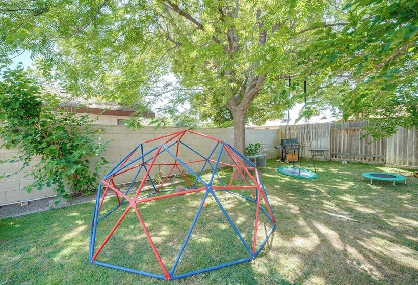 Fun Filled Backyard: Bakersfield Family Haven!