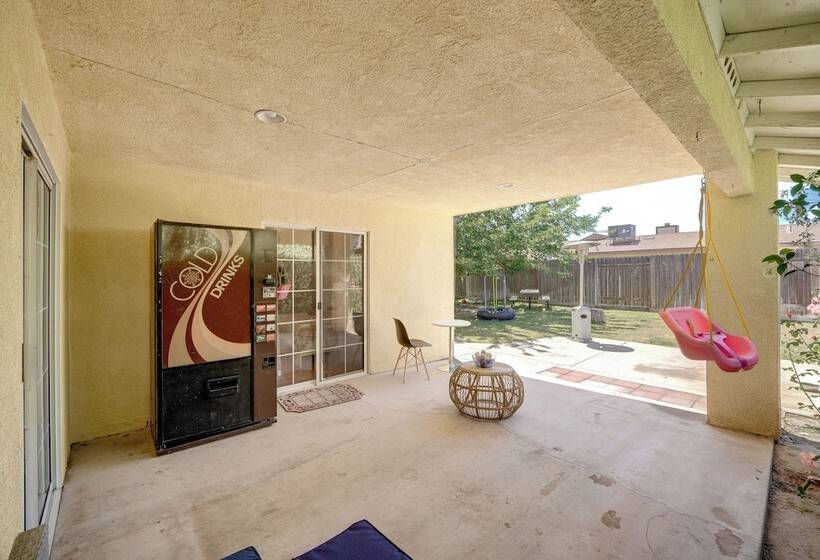 Fun Filled Backyard: Bakersfield Family Haven!