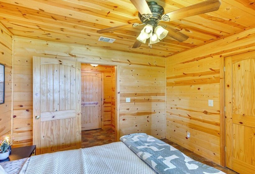 Cabin On Lake Raymond Gary W/ Dock, Grill & Views!