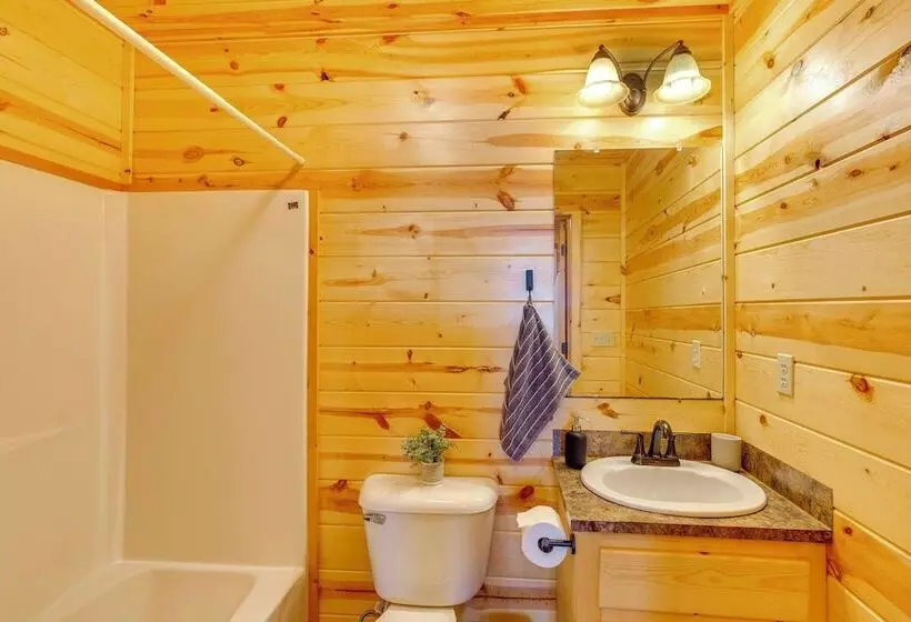 Cabin On Lake Raymond Gary W/ Dock, Grill & Views!