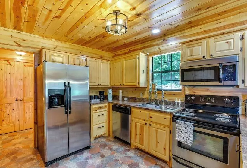 Cabin On Lake Raymond Gary W/ Dock, Grill & Views!