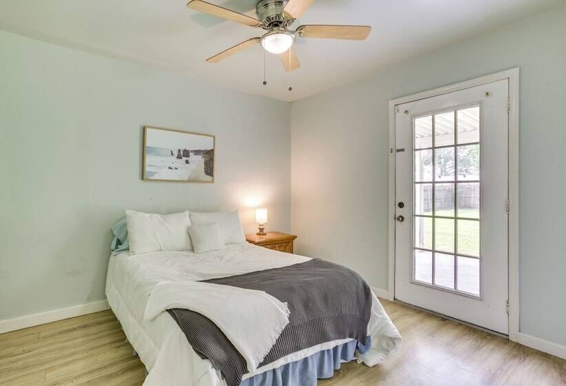 Centrally Located Gonzales Home W/ Yard!